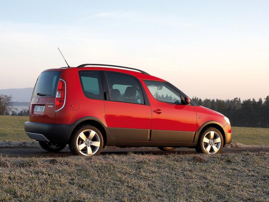  Skoda Roomster Scout 2007 года  (фото 20 из 40)